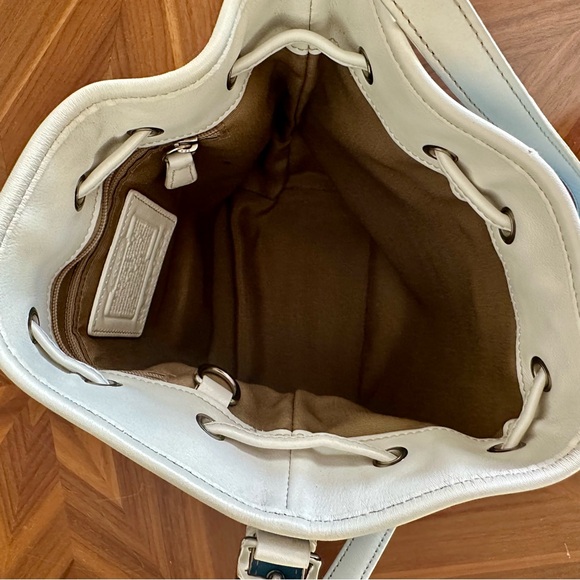 COACH blue & white leather mini drawstring bucket crossbody shoulder bag - Picture 8 of 8